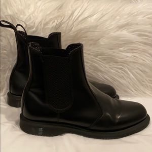 Dr. Marten Chelsea Boot